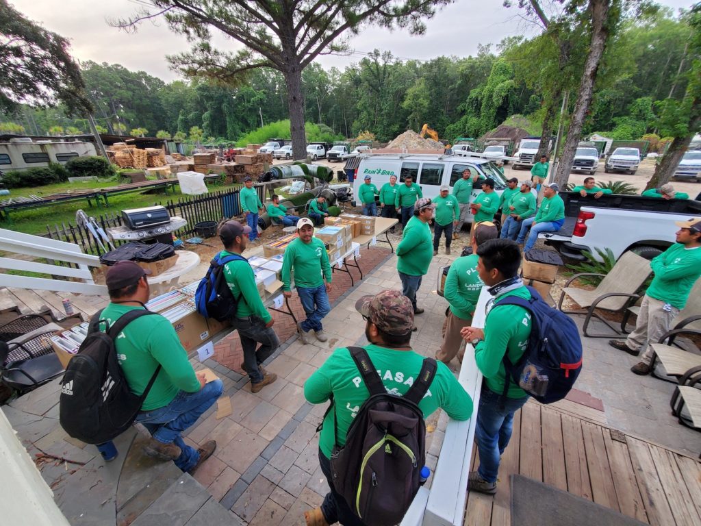 Mount Pleasant, SC Landscaping Company Gives Back to the Community